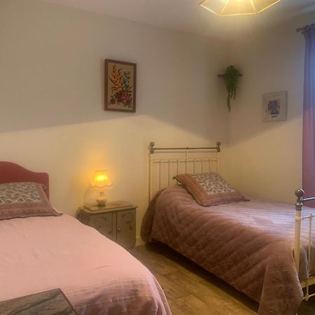 Ferienwohnung Treignac Tourelles Exterior foto